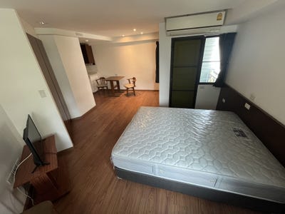 /international/th/soi-ari-5-phaya-thai-bangkok-10400-tha-phaya-thai-bangkok-340106658480/
