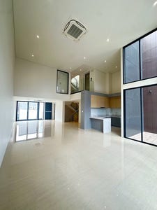/international/th/office-for-rent-phlab-phla-wang-thonglang-bangkok-10310-thailand-wang-thonglang-bangkok-340108897637/
