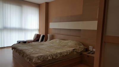 /international/th/st-louis-grand-terrace-sathon-11-yan-nawa-sathon-bangkok-10120-thailand-sathon-bangkok-340106647938/