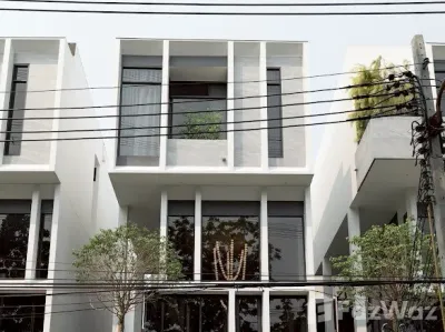 /international/th/thetsaban-rangsan-tai-road-lat-yao-chatuchak-bangkok-10900-thailand-chatuchak-bangkok-340107815796/?lang=pt