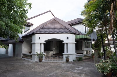 /international/th/mueangthong-sri-nakharin-road-saphan-sung-bangkok-10240-thailand-saphan-sung-bangkok-340108647676/