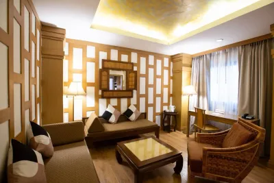 /international/th/129-soi-than-tawan-suriyawong-bang-rak-bangkok-10500-thailand-bang-rak-bangkok-340106653553/