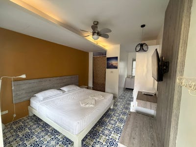 /international/th/22-4-4167-chalong-phuket-83130-thailand-phuket-phuket-province-340105613006/