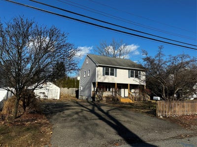 /international/us/48-vondran-street-huntington-station-ny-110098242223/?lang=en