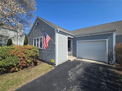 /international/us/18-heather-lane-hopkinton-ri-110098780468/?lang=zh-tw