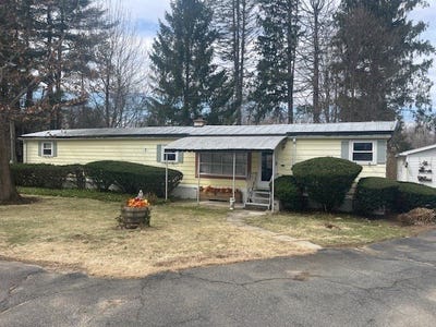 /international/us/7-cypress-court-brimfield-ma-110098428977/?lang=en