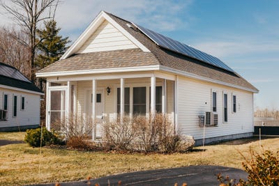 /international/us/8-a-street-bridgton-me-110098653913/?lang=zh-tw