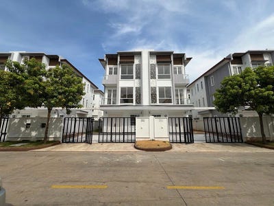 /international/kh/bak-kaeng-chroy-changvar-phnom-penh-360107132314/