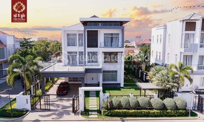 /international/kh/bak-kaeng-chroy-changvar-phnom-penh-360107101284/