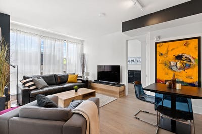 /international/ca/360-rue-atateken-ville-marie-qc-h2l0h4-ca-ville-marie-quebec-310098173434/?lang=en