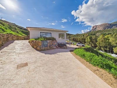 /international/fr/afa-corsica-310098943345/?lang=it