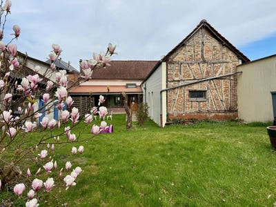 /international/fr/fresnoy-au-val-picardie-310098878020/?lang=fr