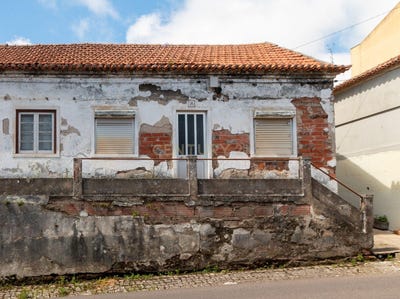 /international/pt/alcobaca-e-vestiaria-leiria-district-120093704522/