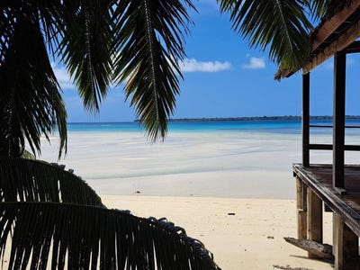 /international/vu/lope-sands-east-coast-espiritu-santo-espiritu-santo-330108114202/