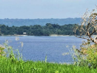 /international/vu/palms-estate-luganville-sanma-province-330108528957/