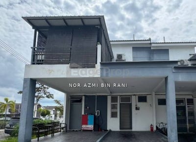 /international/my/bandar-puncak-alam-selangor-370120357596/
