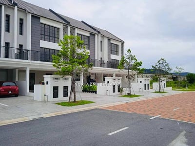 /international/my/sepang-selangor-370120359742/