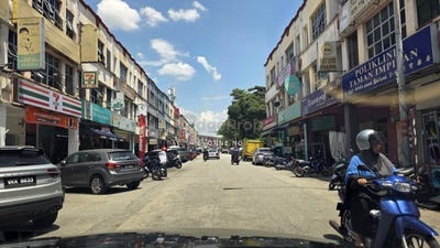 /international/my/jalan-pdr-seri-kembangan-selangor-370120272332/