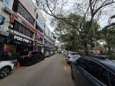 /international/my/kepong-kuala-lumpur-370120596876/