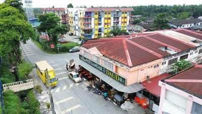 /international/my/klang-selangor-370120297514/