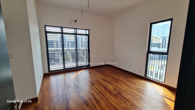 /international/my/bandar-kinrara-bandar-kinrara-puchong-selangor-370120545460/