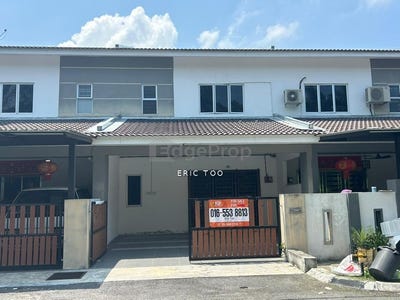 /international/my/pantai-remis-perak-370120342831/