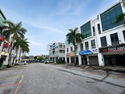 /international/my/jalan-rs-rawang-selangor-370120222720/