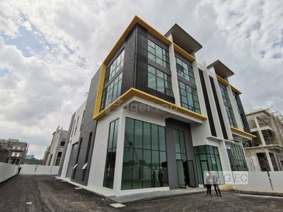 /international/my/sepang-selangor-370120439439/