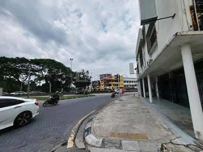 /international/my/jalan-gombak-jalan-bunga-melati-jalan-gombak-jalan-langkawi-gombak-kuala-lumpur-370120401887/