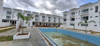 /international/my/kuching-sarawak-370120313903/