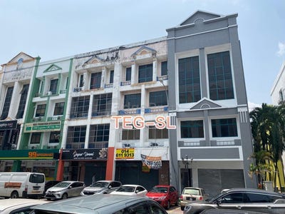 /international/my/klang-selangor-klang-selangor-370120437795/
