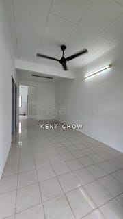 /international/my/kuala-kangsar-perak-370120316025/
