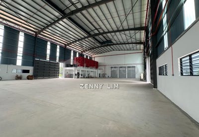 /international/my/telok-panglima-garang-selangor-370120481220/
