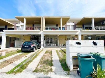 /international/my/jalan-kesume-semenyih-selangor-370120394601/