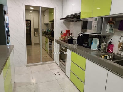 /international/my/jalan-putra-perdana-putra-heights-selangor-370120342648/