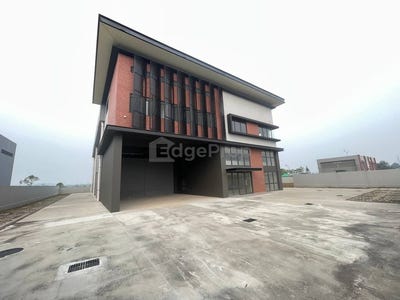 /international/my/jalan-usahawan-sungai-buloh-selangor-370120525224/