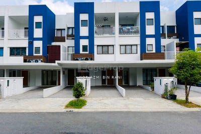 /international/my/persiaran-warisan-43900-selangor-sepang-selangor-370120356385/