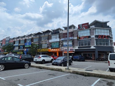 /international/my/sg-jerlok-kajang-selangor-kajang-selangor-370120167885/