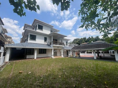 /international/my/persiaran-surian-kota-damansara-kota-damansara-selangor-370120523924/