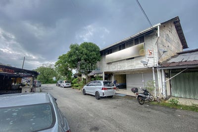 /international/my/klang-selangor-370120480685/