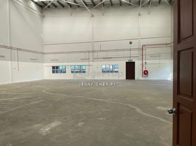 /international/my/off-lebuhraya-silk-43000-kajang-selangor-kajang-selangor-370120443766/