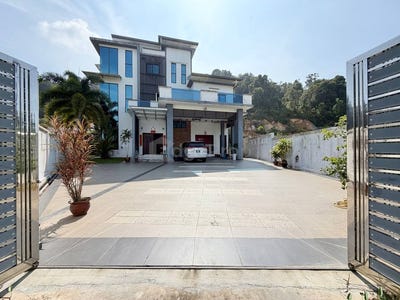 /international/my/kemaman-terengganu-370120393517/