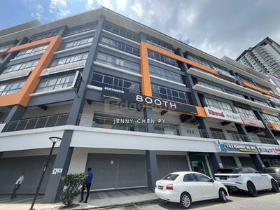 /international/my/13a-persiaran-wawasan-pusat-bandar-puchong-47160-puchong-selangor-puchong-selangor-370120439148/