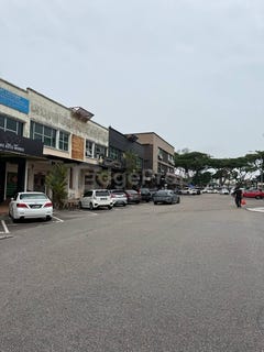 /international/my/ulu-tiram-johor-370120437490/