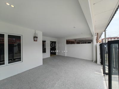 /international/my/melaka-melaka-370120380088/