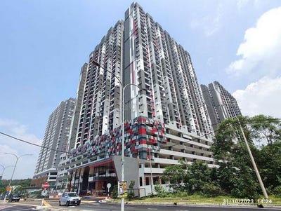 /international/my/jalan-hentian-1-pusat-hentian-kajang-43000-selangor-kajang-selangor-370120523848/