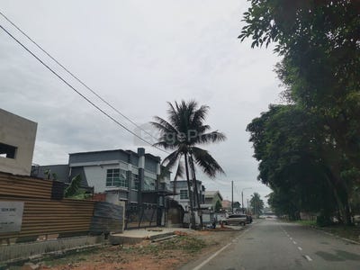 /international/my/beranang-selangor-semenyih-selangor-370120298831/