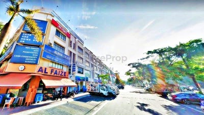 /international/my/jalan-nautika-a-u20-a-shah-alam-selangor-370120212768/
