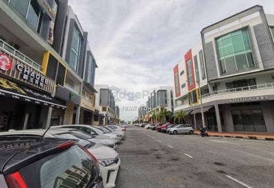 /international/my/melaka-melaka-370120275625/