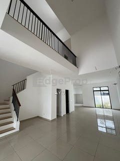 /international/my/persiaran-eko-botani-senai-johor-370120597060/